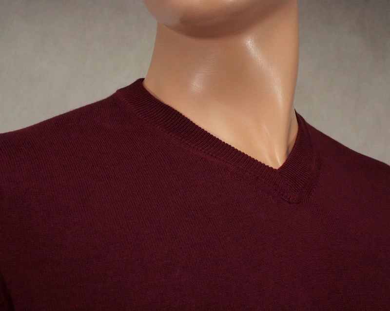 Sweter Burgundowy, Bordowy w Serek, Elegancki, Bawełniany (V-neck) Męski - Adriano Guinari