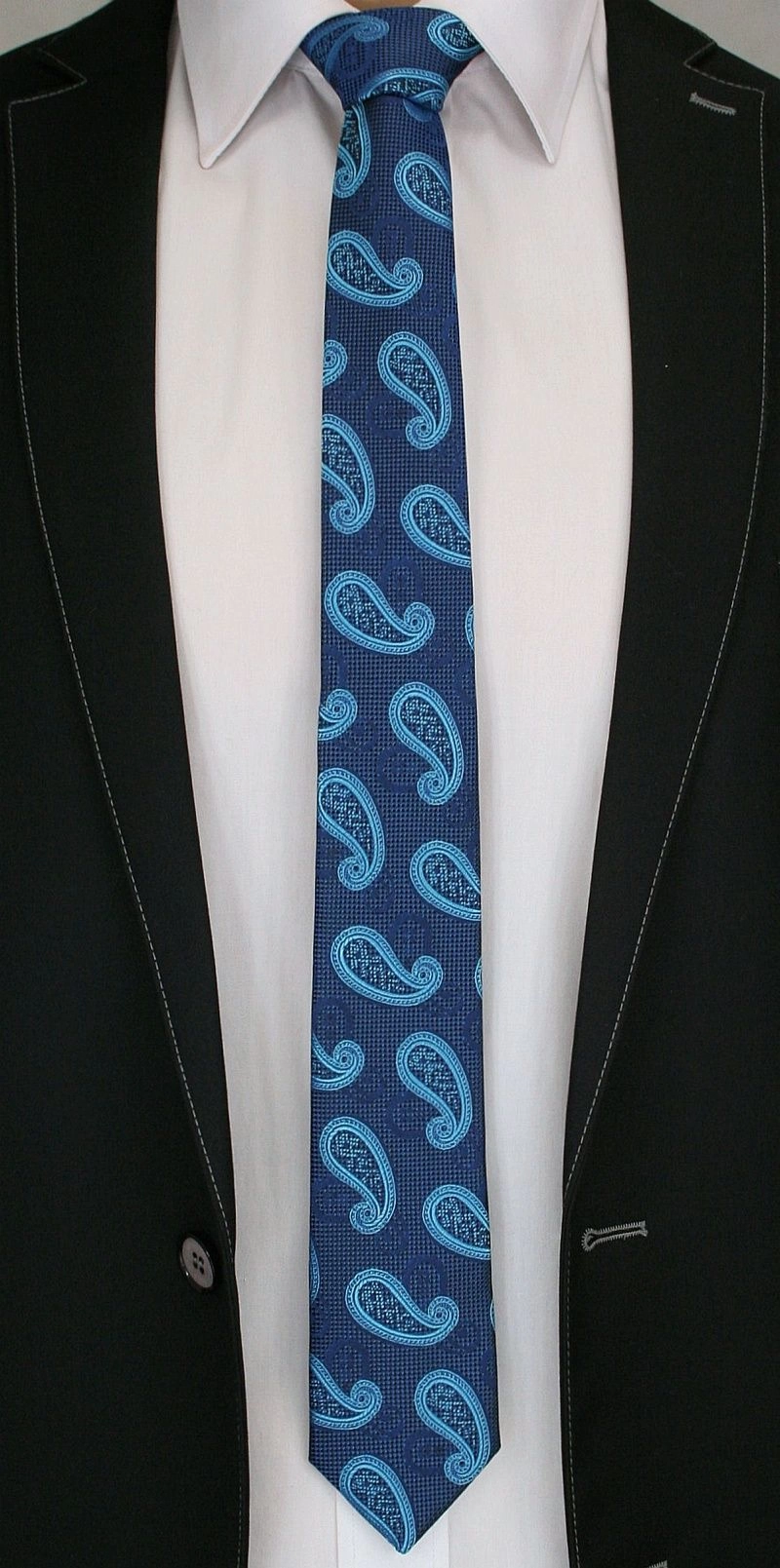 Modny i Elegancki Krawat Alties - Duży Wzór Paisley