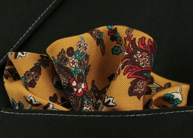 Musztardowa Męska Poszetka -EM Men's Accessories- w Paisley, Łezki